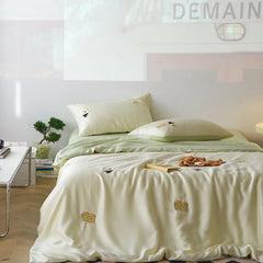Cyflymder High-End 100% Tencel Skin-Friendly Bedding Sets Luxury Embroidery Cooling Comforter Set Smooth Ultra Soft Bed Linens for Summer
