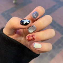 Cyflymder 10pcs Short Oval Shaped Press-On Nails - Color Block Stripes & Star Designs Glossy Mix-and-Match False Nails for Women and Girls