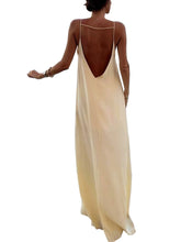 Cyflymder Elegant Satin Maxi Dress with Sleeveless Design Spaghetti Straps and Stunning Open Back Detail for Evening Events and Parties