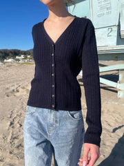 Cyflymder Stylish V-Neck Sweater for Men Classic Knit Pullover with Ribbed Cuffs and Hem Comfortable Fit Jumper