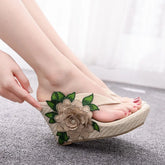 Cyflymder Big Size Flower Shoes Woman Slippers For Swimming Pool Rubber Flip Flops On A Wedge Beach Hawaiian Floral Scandals Slides