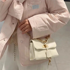 Cyflymder Harajuku Sweet Cute Pink Handbag Women Gold Lock Chain Shoulder Bag Ladies Chic Commuter Versatile Crossbody Bags Y2k Aesthetic