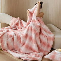 Cyflymder A-Class Autumn Winter Grid Milk Velvet Blanket Thick Warm Faux Fur Throw Blanket for Office Soft Multi-Purpose Anti-Static Shawl