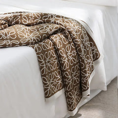 Cyflymder European Knitted Summer Nap Air Conditioning Blanket Simple Bed End Towel for Hotels and Homestays Cozy Office Home Sofa Cover