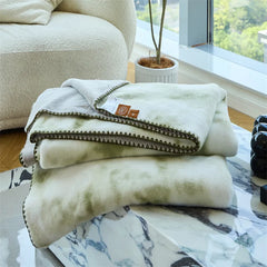 Cyflymder Luxury Faux Mink Fur Thick Blanket High Quality Cozy Sofa Blanket for Office Nap Skin-Friendly Warm Bed Decoration for Winter
