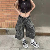 Cyflymder American Retro Camouflage Denim Shorts Women Summer Spicy Low Waist Loose Multi Pocket Workwear Short Pants Trendy