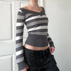 Cyflymder Autumn and winter new retro contrasting color striped V-neck elastic slim fit long sleeved sweater