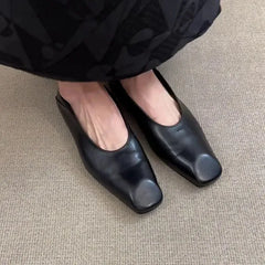 Cyflymder Minimalist Style Leather Flat Shoes Slip-On French Elegance Women's Square Head Commuting Little Leather Shoes Retro Pure Color