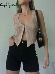 Cyflymder - Classic Hook-And-Eye Knit Vest Khaki / Xs Sweater Vests