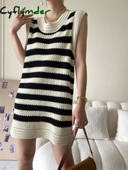 Cyflymder - Eyelet Stripe Knit Short Dress Sweater Dresses