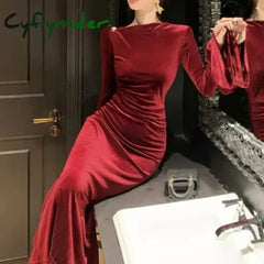 Cyflymder French Wine Red Gold Velvet Long Sleeved Dress for Wealthy Women and Daughters Engagement Dress with Slim Fit