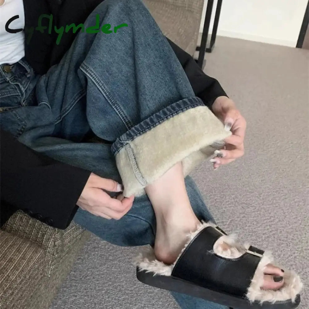 46126400176345|46126400209113|46126400241881|46126400274649