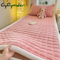Cyflymder Winter Warm Velvet Mattress Toppers Dormitory Bedspread Fold Tatami Thin Mat Non-slip Mattress Cover Queen