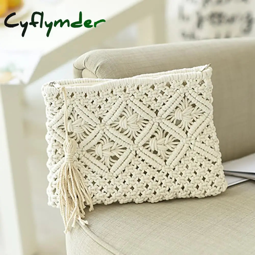 Cyflymder Women’s Bohemian Style Straw Woven Day Clutches Bags Fashionable Simple Tassel Causal