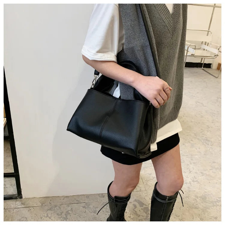 Cyflymder  Women handbag new Brand Trendy Lady Shoulder bags Luxury Totes Soft PU Leather Crossbody Bags bolsas Casual big totes beige