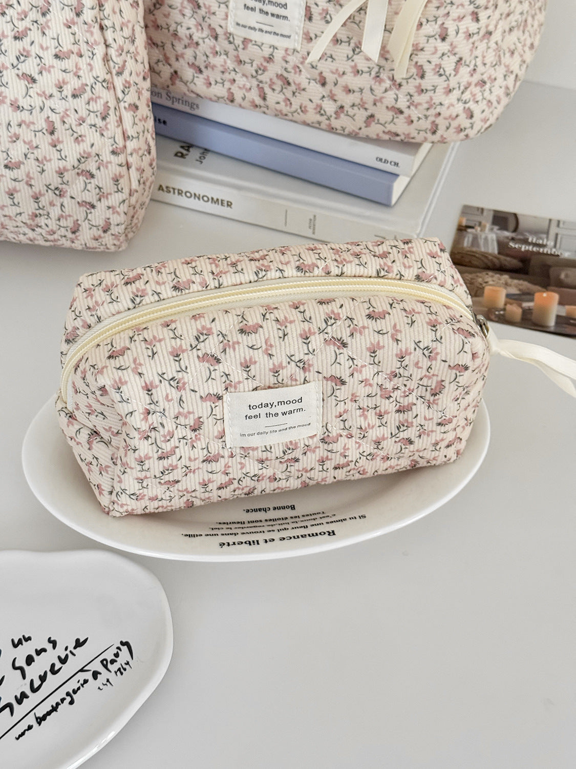 Cyflymder  Retro Aesthetic Floral Pencil Case for Kids Girl Corduroy Flower Series Stationery Organizer Large Capacity Pen Bag Student