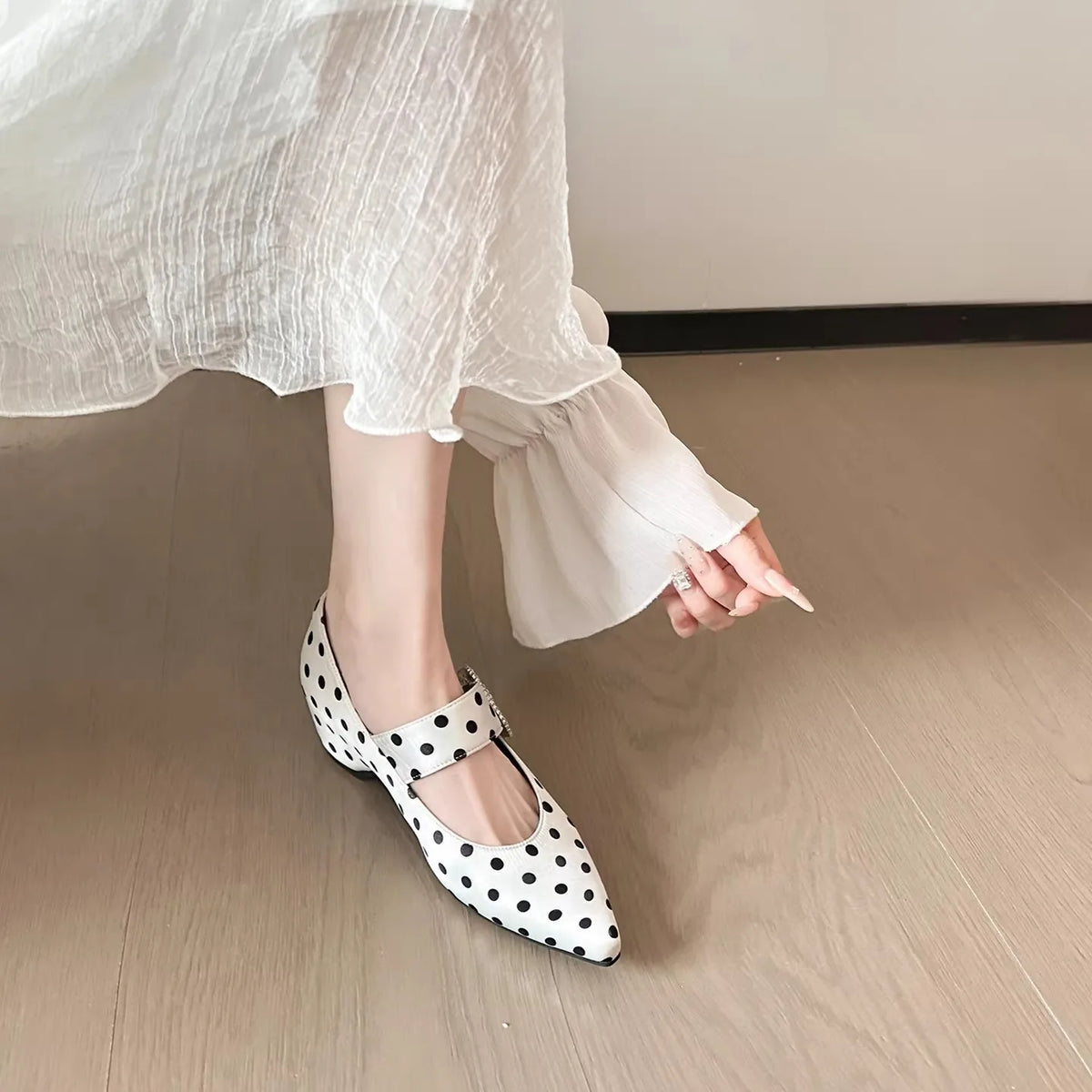 Cyflymder  Fashion Dot Buckle Latch Design Low Heel Shoes Women Shallow Mouth Comfort Shoes Relaxation Comfortable Women Low Heel Shoes