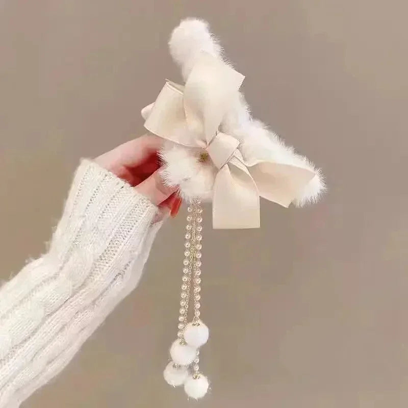 Cyflymder cute winter outfits New Fashion Bow Tassel Pendant Hair Clips Korea Ponytail Plush Shark Claw Girls Fall and Winter Gift Hair Accessories