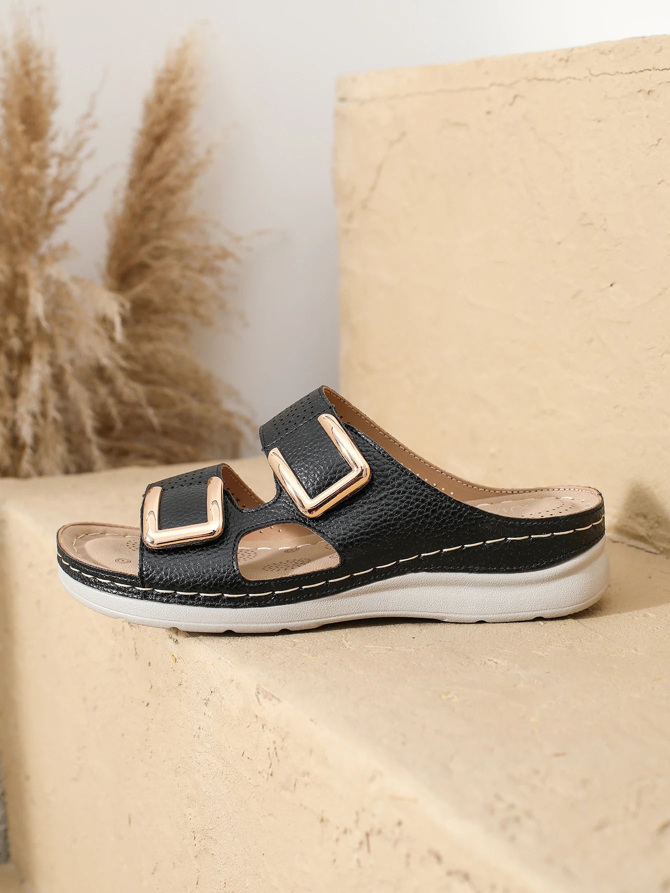 Cyflymder  Woman Trend Women's Slippers Casual Flower Hollow Wedge Beach Shoes Outdoor Fashion Platform Comfortable Non-slip Sandals