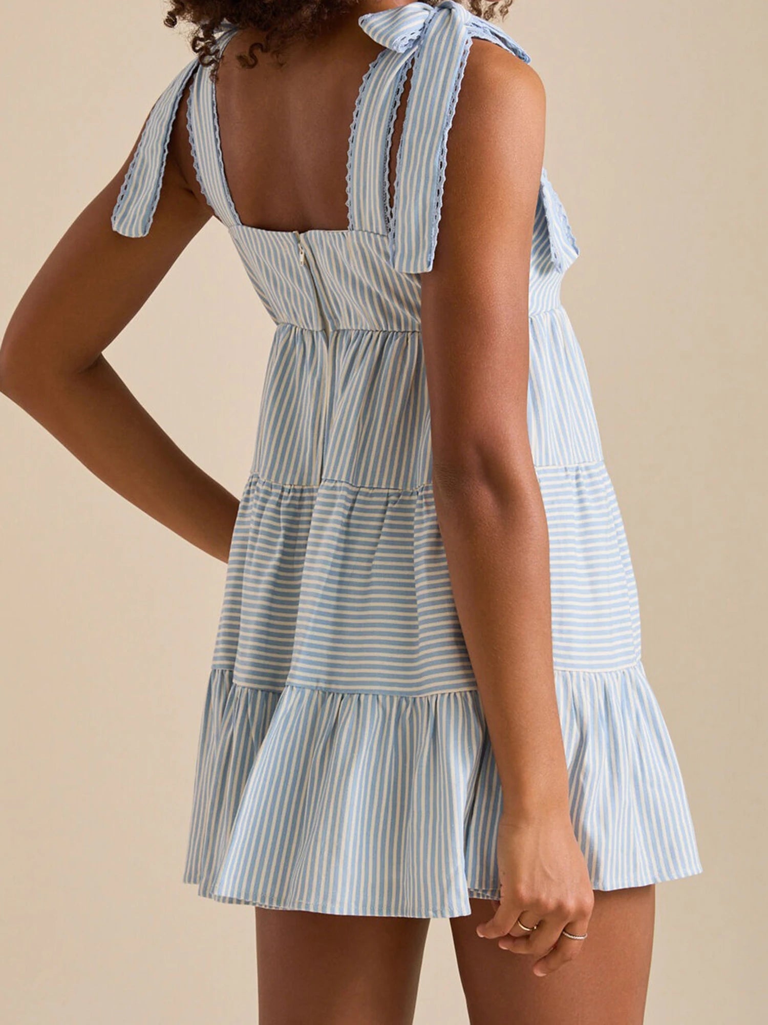 Cyflymder  Elegant Floral Print Sleeveless Mini Dress with Adjustable Straps for Women A-Line Party Dress for Beach Club Streetwear and