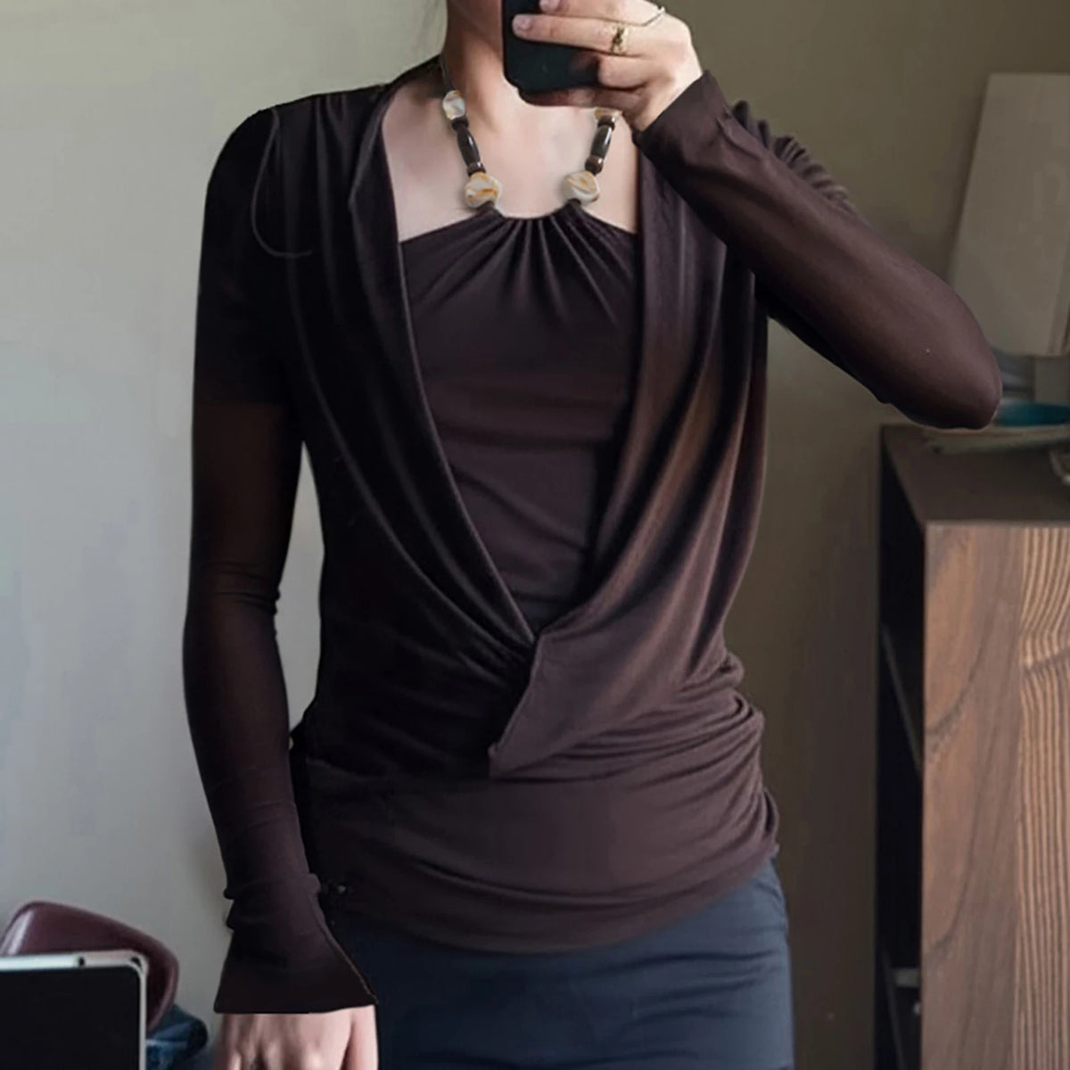 Cyflymder  Elegant Women s Long Sleeve Top with  Fit Design and Chic Halter Neck Detail Perfect for Fall Fashion