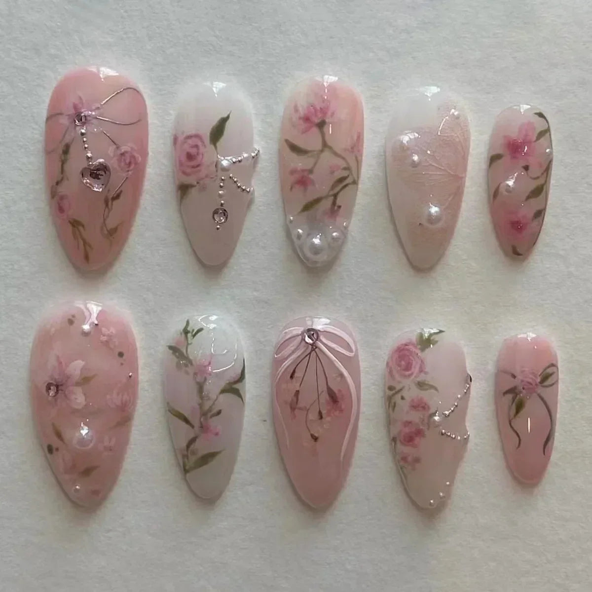 Cyflymder 24Pcs Almond False Nails Cute Strawberries with French Design Simple White Wearable Fake Nails Decoration Press on Nail Tips Art