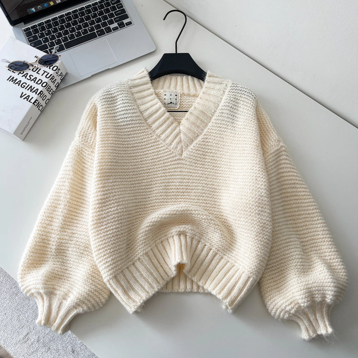 Cyflymder  Ladies Loose Long Sve V-Ne Knitwear Comfortable Casual Sle Winter Faionable Crew Ne Pullover Boting irt