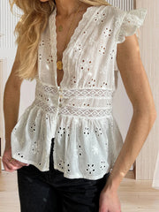 Cyflymder  Stylish Boho Chic Off-Shoulder Blouse with Ruffled Sleeves and Embroidered Details for Summer Festivals and Parties
