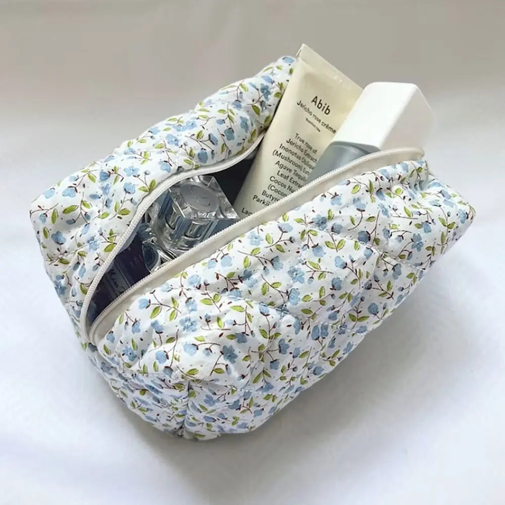 Cyflymder Storage Organizer Floral Puffy Quilted Makeup Bag Flower Printed Cosmetic Pouch Large Travel Cosmetic Bag Makeup Accessory