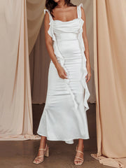 Cyflymder  Elegant Sleeveless Maxi Dress with Flattering Ruched Detail and Chic V-Neckline for Women s Evening Party Wear
