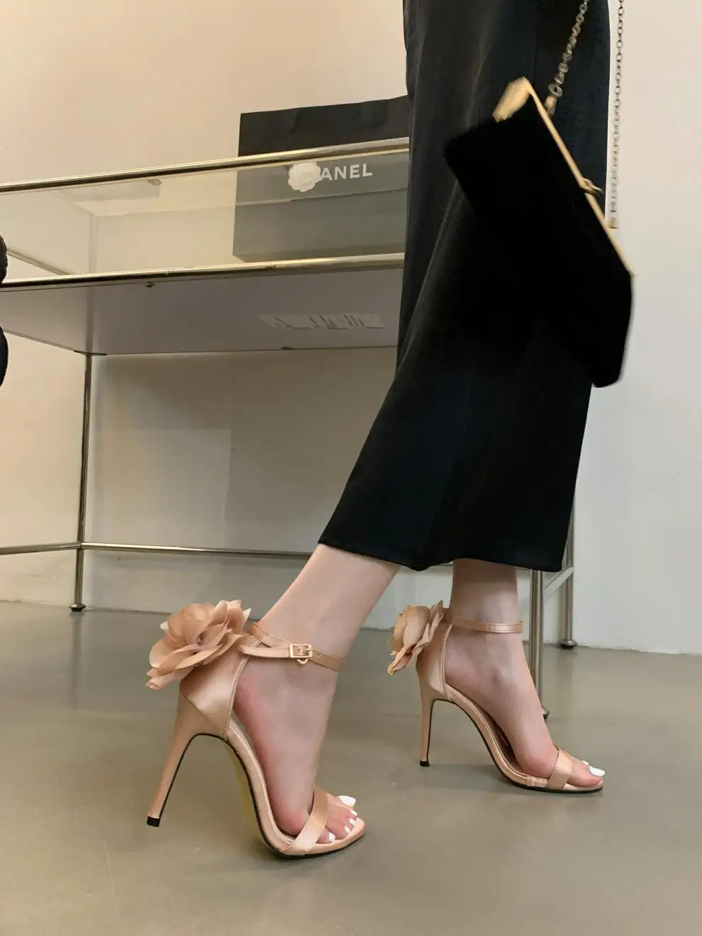 Cyflymder  Buckle Strap Comfort Shoes for Women 2025 Summer Female Sandal High Heels Girls High-heeled New Low Fashion Beige Flower Rubber