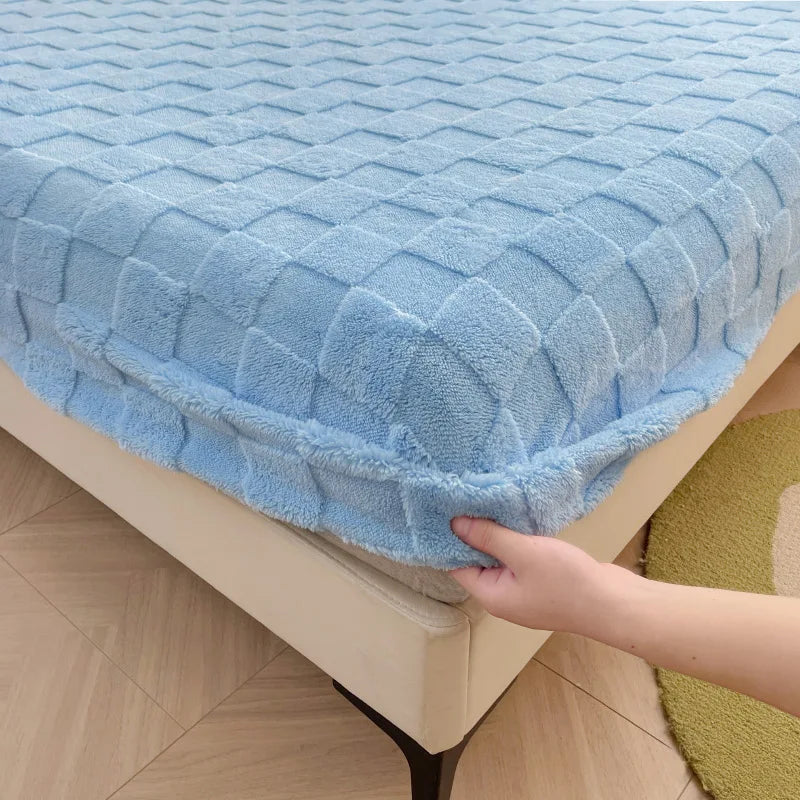 Cyflymder Thickened Plush Mattress Cover Warm Soft Milk Velvet Bed Fitted Sheet Double King Queen Size Bedsheet Mattress Protection Cover