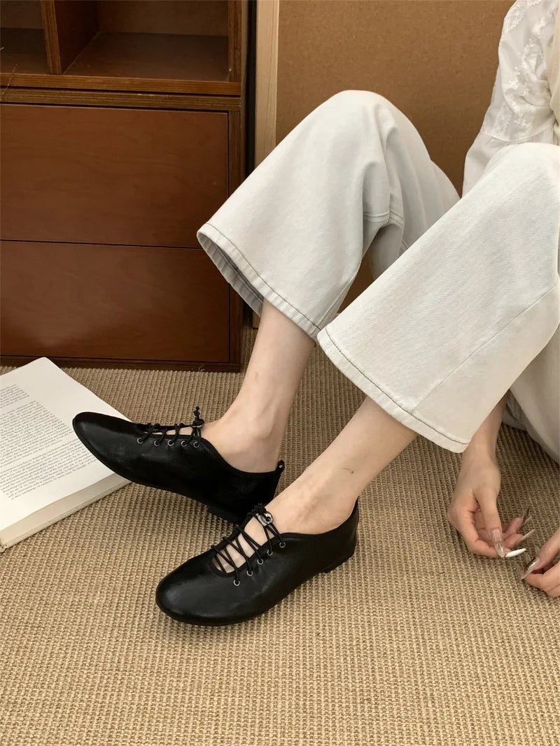 Cyflymder  Retro Lace Soft Leather Women Flats Cozy Round Toe Ballet Style Outdoor Walking Casual Shoes Ladies Fashion Brand Designer Pumps
