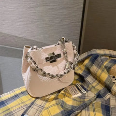 Cyflymder  Hot Girl Sweet Heart Pendant Handbag Women Daily Casual Versatile Shoulder Bag Ladies Korean Style Chain Composite Bucket Bag