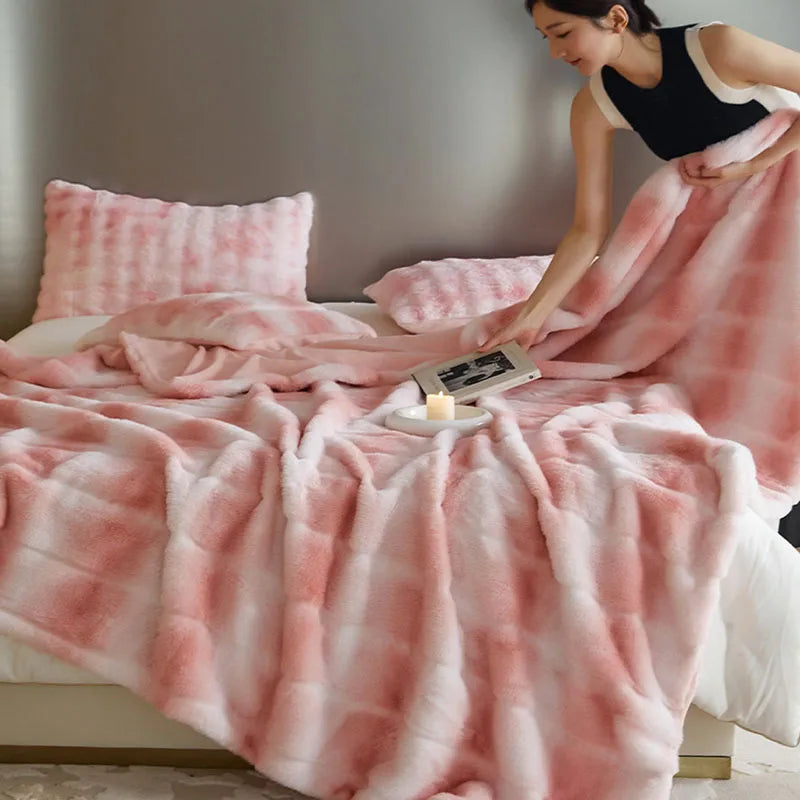Cyflymder  A-Class Autumn Winter Grid Milk Velvet Blanket Thick Warm Faux Fur Throw Blanket for Office Soft Multi-Purpose Anti-Static Shawl