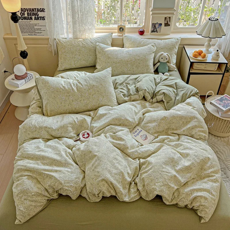 Cyflymder  Nordic Style Small Floral Print Bedding Sets Ultra Soft Breathable Single Queen Bedclothes Comforter Set for All Seasons