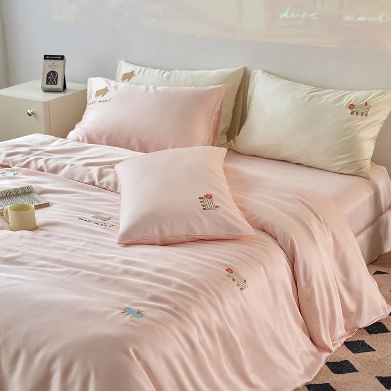 Cyflymder  High-End 100% Tencel Skin-Friendly Bedding Sets Luxury Embroidery Cooling Comforter Set Smooth Ultra Soft Bed Linens for Summer