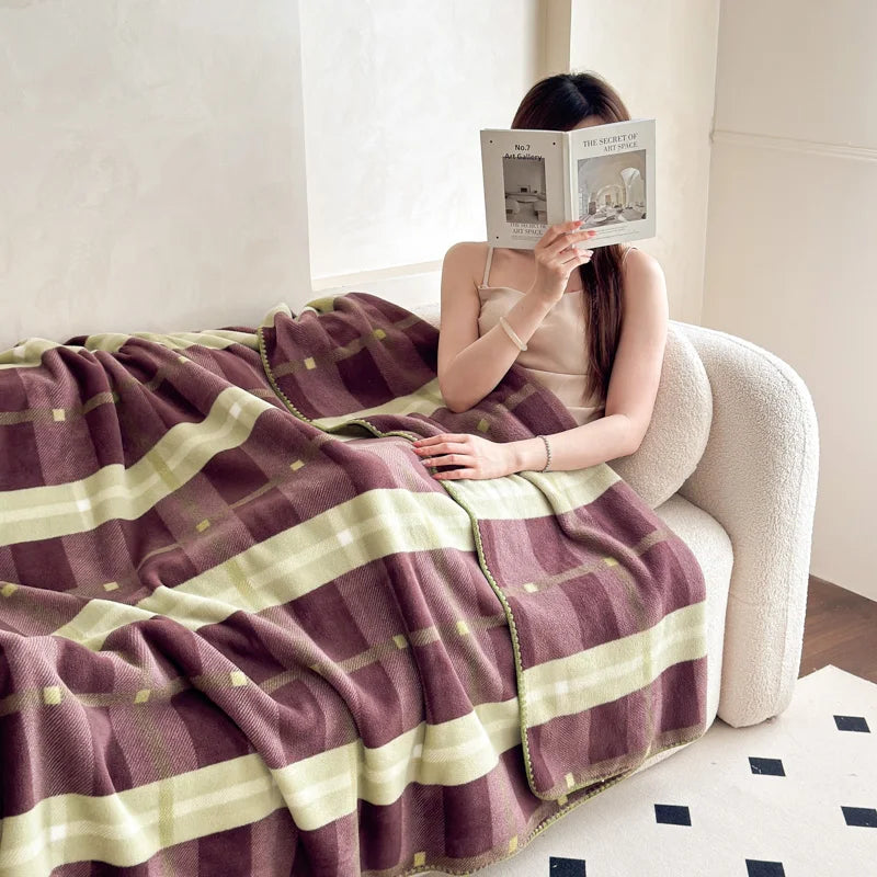 Cyflymder  Fall Winter Classical Plaid Warm Blanket Super Soft Synthetic Sea Otter Fleece Blankets Multi-Purpose Thickened Cozy Nap Blanket