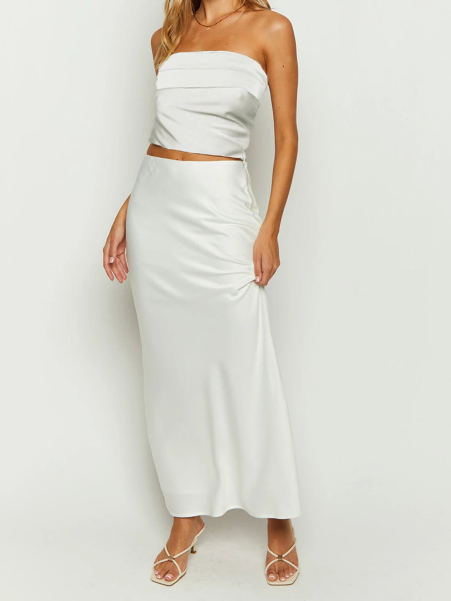 Cyflymder  Elegant Floral Print Off-Shoulder Top and High Slit Maxi Skirt Set for Women s Summer Fashion Look