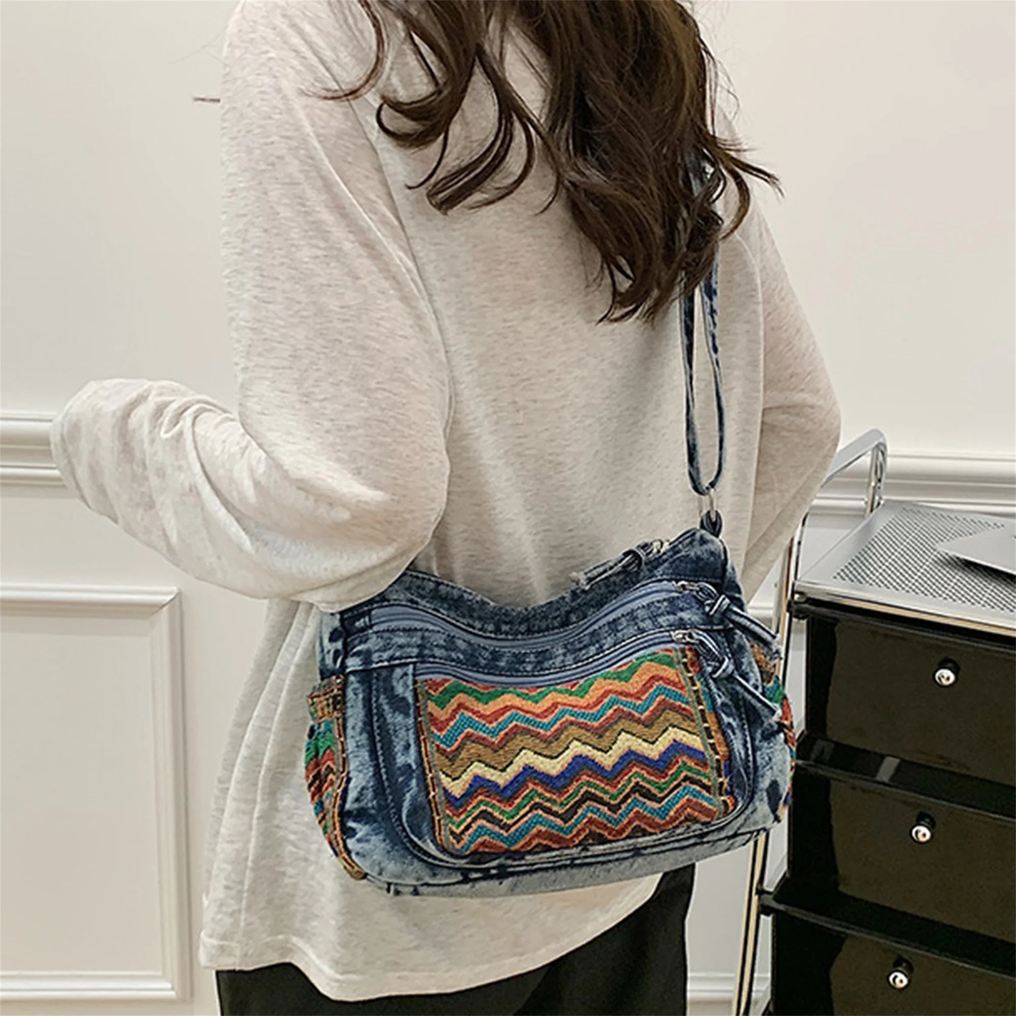 Cyflymder  Stylish Ethnic Print Tote Bag with Adjustable Strap for Women Casual Shoulder Handbag with Unique Pattern for Girls