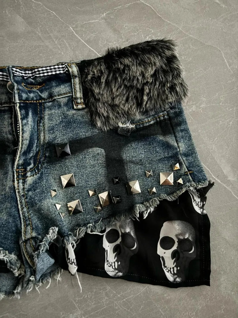 Cyflymder  Harajuku Gothic Punk Heavy Rivet Nail Hot Shorts Y2k Americn Spliced Skull Print Women Shorts Americna All Mcath Lazy Short Pant