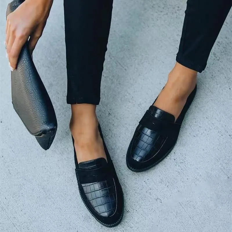 Cyflymder  Comfortable Black Small Leather Shoes for Women, Size 35-43, Casual Shoes，Spring and Autumn All-Purpose Fashion Leifu Shoes