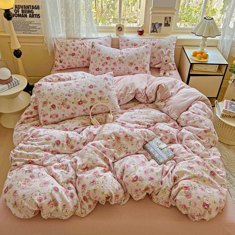 Cyflymder  Nordic Style Small Floral Print Bedding Sets Ultra Soft Breathable Single Queen Bedclothes Comforter Set for All Seasons