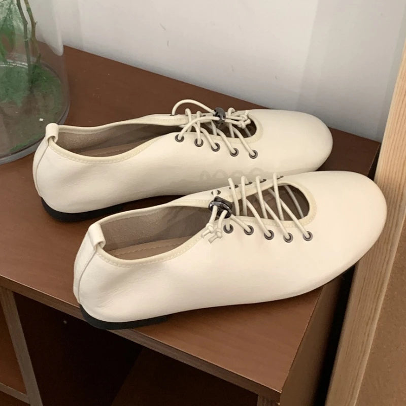 Cyflymder  Retro Lace Soft Leather Women Flats Cozy Round Toe Ballet Style Outdoor Walking Casual Shoes Ladies Fashion Brand Designer Pumps