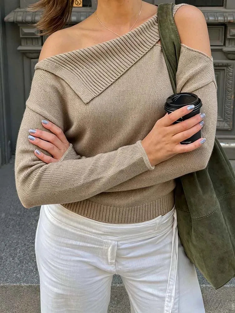 Cyflymder  Women's I-neck hollow off-the-shoulder long-sleeved wool pullover is versatile and casual, suitable for daily travel.