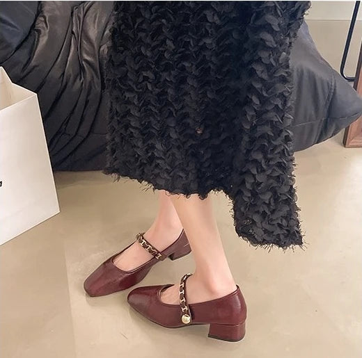 Cyflymder  Retro low-heeled single shoes for women, new summer fashion gold buckle square toe comfortable high-heeled leather shoes