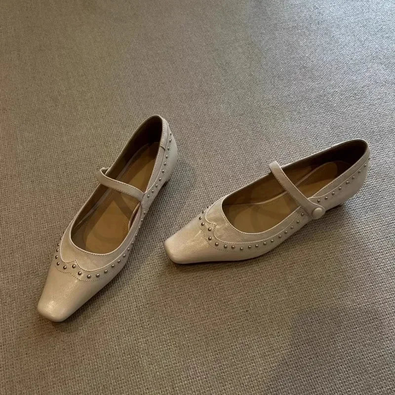 Cyflymder  Low Heels Shoes Woman Flats Shallow Mouth Rivets Studs Female Moccasin Dress Retro Genuine Leather Rubber   Janes