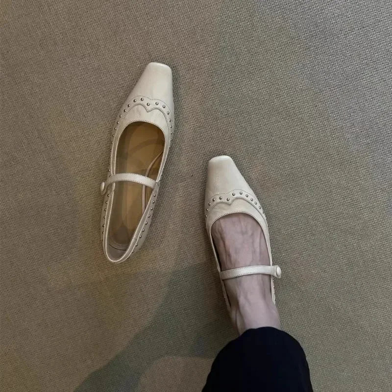 Cyflymder  Low Heels Shoes Woman Flats Shallow Mouth Rivets Studs Female Moccasin Dress Retro Genuine Leather Rubber   Janes
