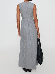 Cyflymder  Elegant Floral Print Sleeveless Maxi Dress with V-Neckline and Tie Waist Detail for Summer Wedding Party or Vacation Beachwear