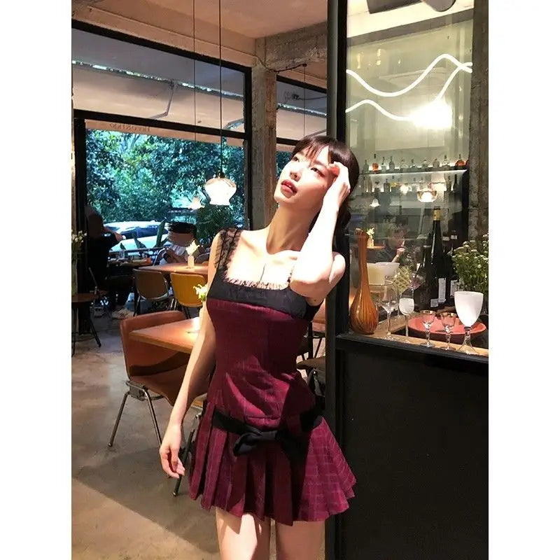 Cyflymder  2025 New Temperament Red Plaid Dress Summer Fashion Niche Design Sense Lace Camisole Pleated Women Dresses Trend